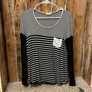 Women’s white and black striped shirt